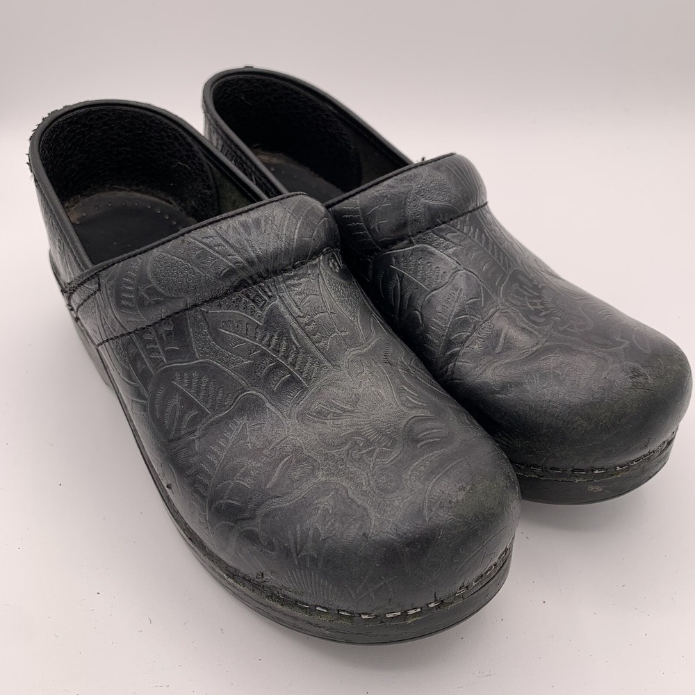 Womens Dansko Professional Tooled Black Leather Clogs Shoes Size EU 39 US 8